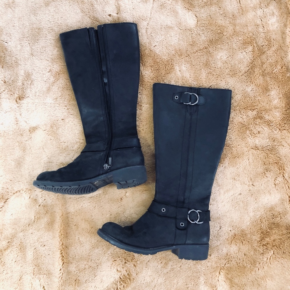 Clarks soft black leather boots